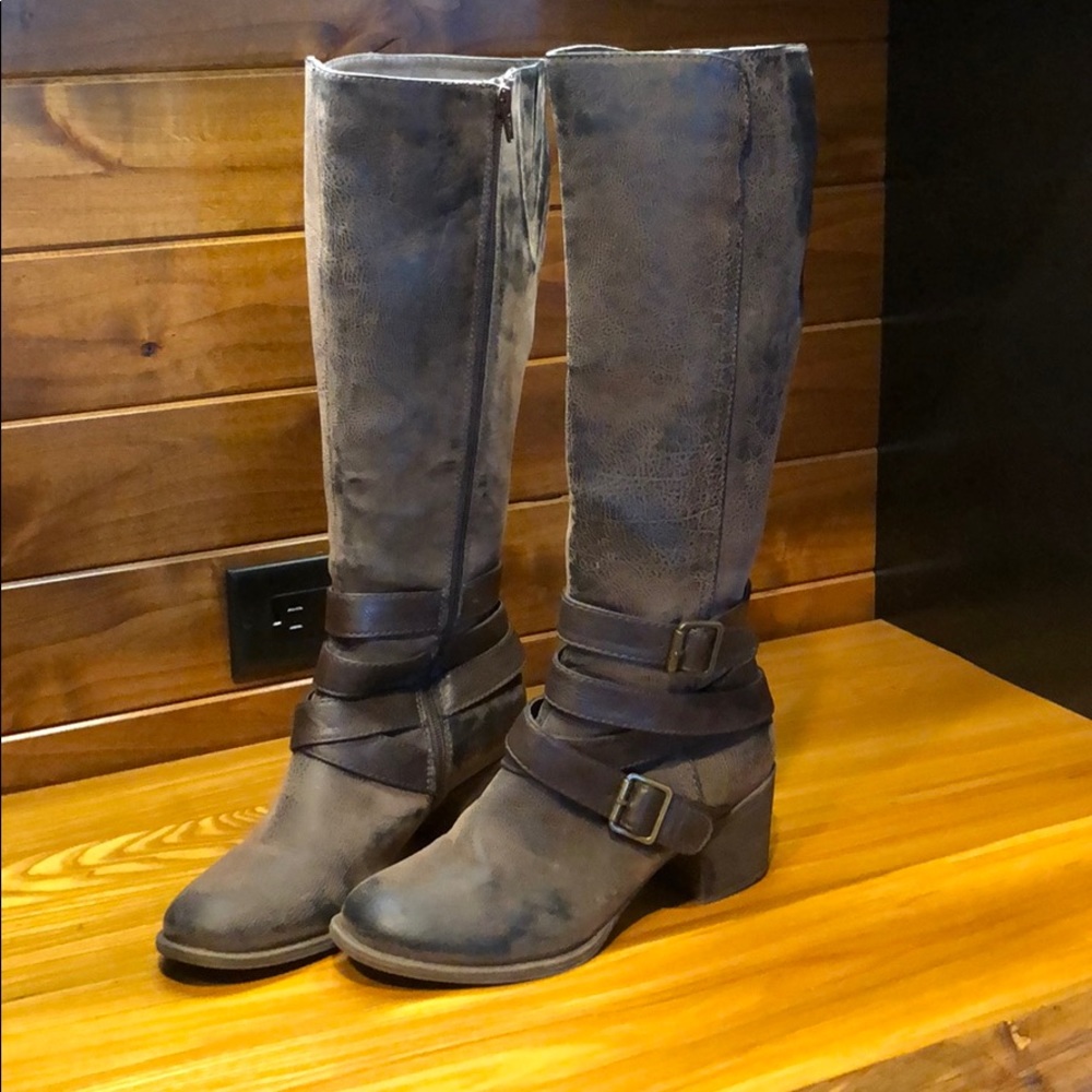 Ruffhewn Weathered Brown Heeled Boots